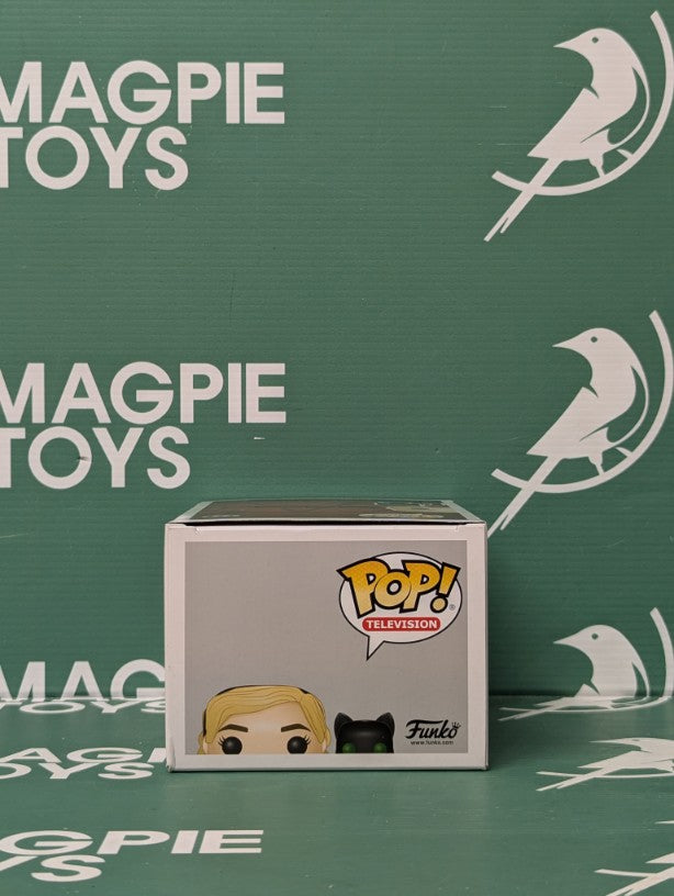 Kiernan Shipka Signed Sabrina Spellman And Salem Funko Pop - Chilling Adventures Of Sabrina