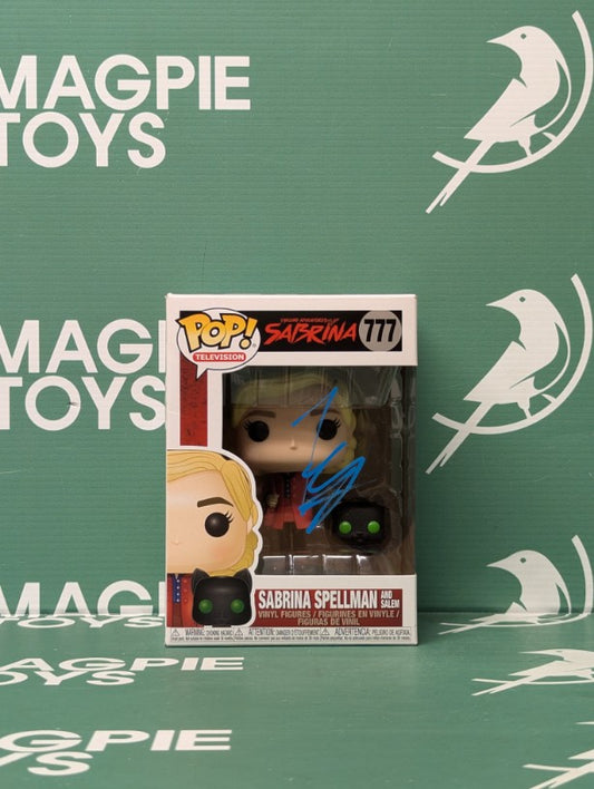 Kiernan Shipka Signed Sabrina Spellman And Salem Funko Pop - Chilling Adventures Of Sabrina