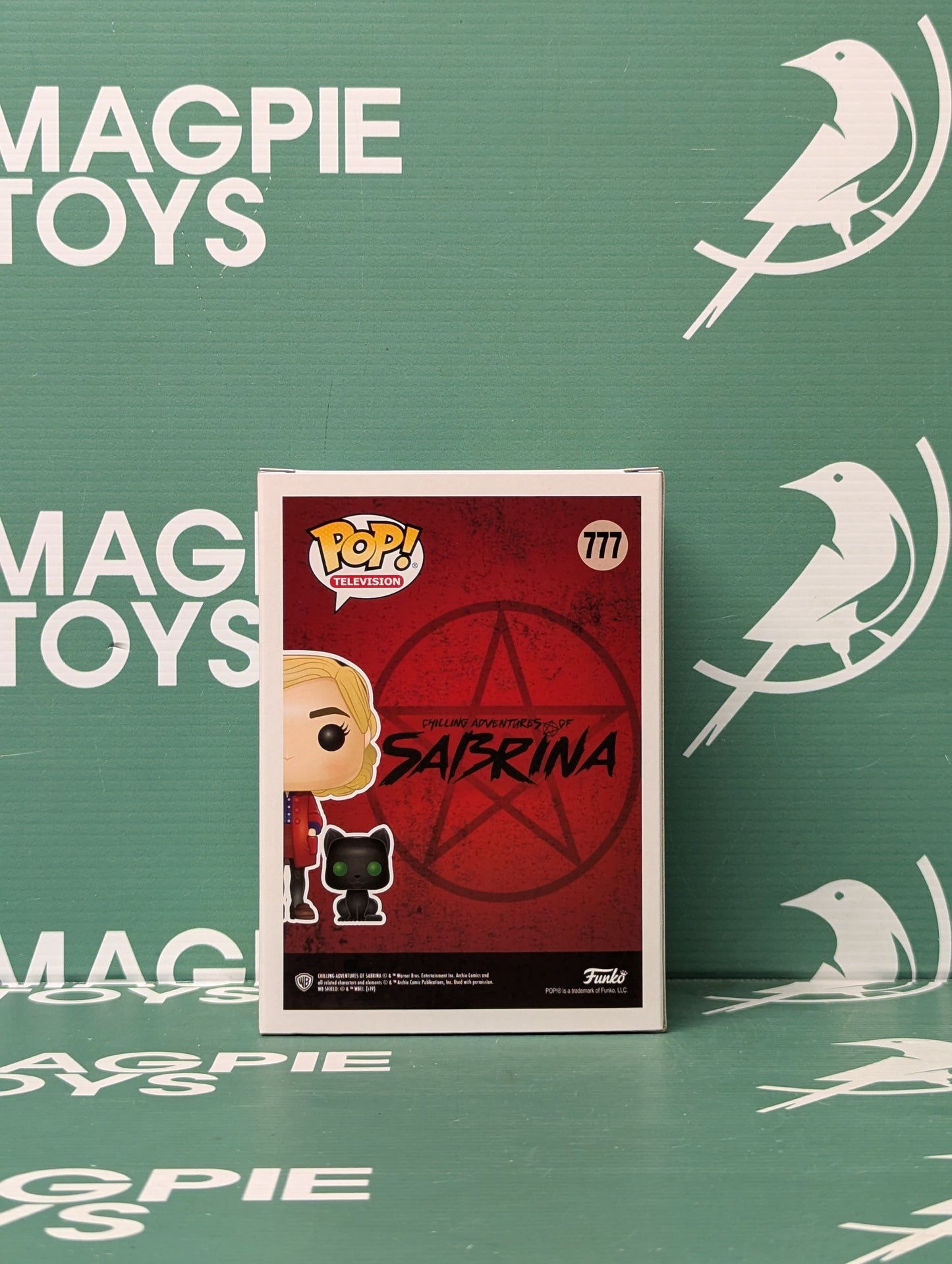 Kiernan Shipka Signed Sabrina Spellman And Salem Funko Pop - Chilling Adventures Of Sabrina